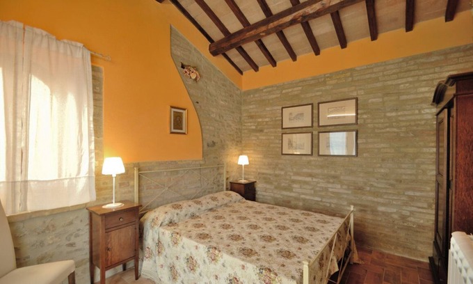 Uncinano House | DEPENDANCE ON THE GARDEN