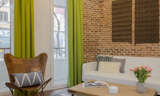 Barrio de La Latina Apartment | Description