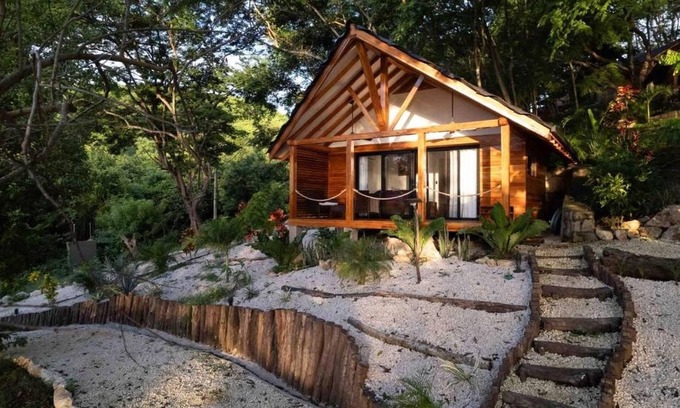 Playa Naranjo House | Description of bungalow