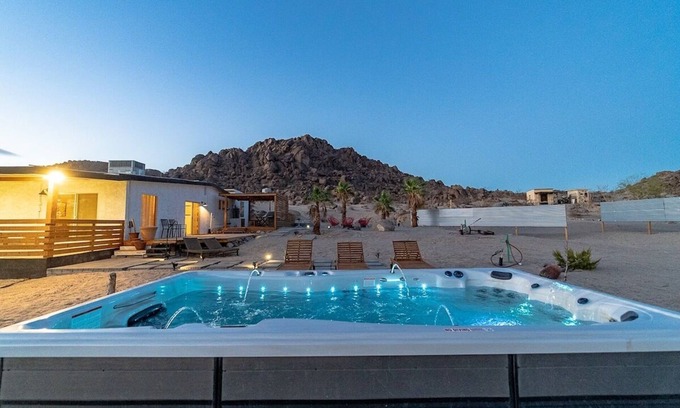 Wonder Valley House | Desert Kenkō Joshua Tree 5 acres SPA /Priv. Hike