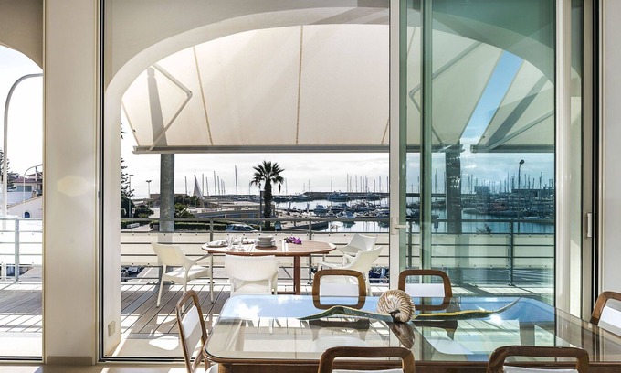 Marina di Ragusa Apartment | Design apartment on the waterfront