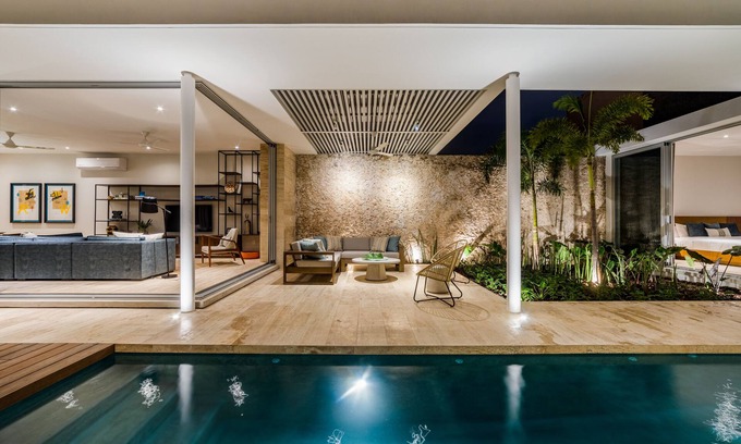 Barrio de Santiago House | Design home on 68