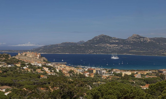 Calvi Villa | Design villa with sea view & secret garden in Calvi