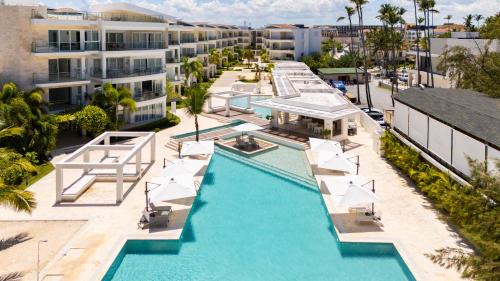 Bavaro Apartment | Destination Jelly/Playa Coral Condo