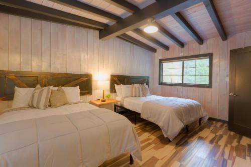 Sedona House | Destination Oak Creek 6 apts
