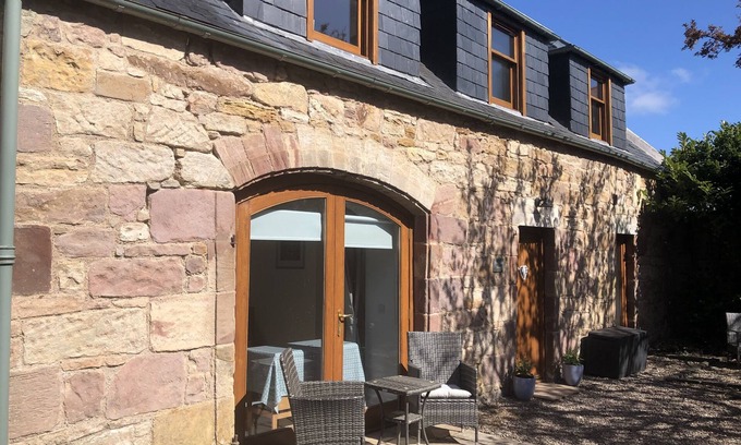 Pittenweem Cottage | Detached coach house in grounds of listed Manse, Pittenweem