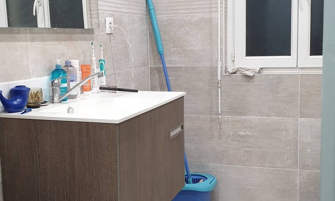 Landevant Apartment | Detached family apartment on the first floor of a house with garden