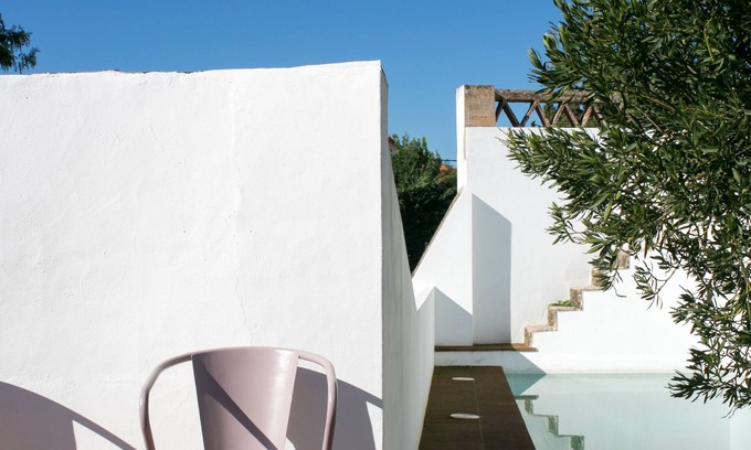 Crato House | Detached house, sleeps 8, with private pool- historic town center