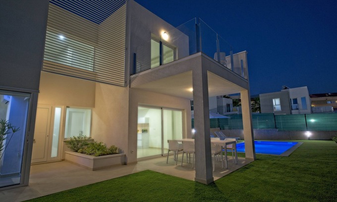 Playa Paraiso Villa | Detached villa - private pool in Adeje