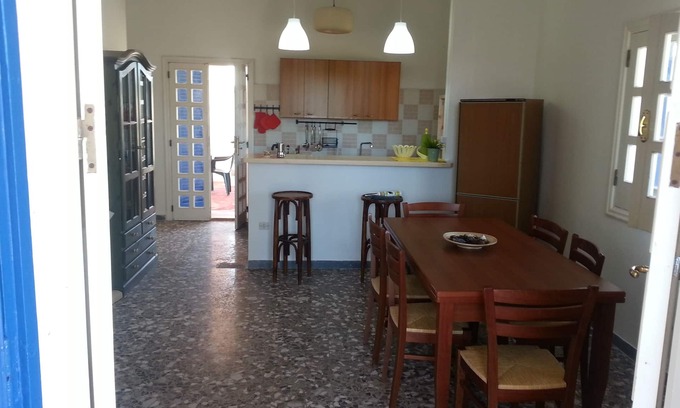 Campomarino di Maruggio Villa | Detached villa with two large verandas, sleeps 8+1, about 400 m from the sea.