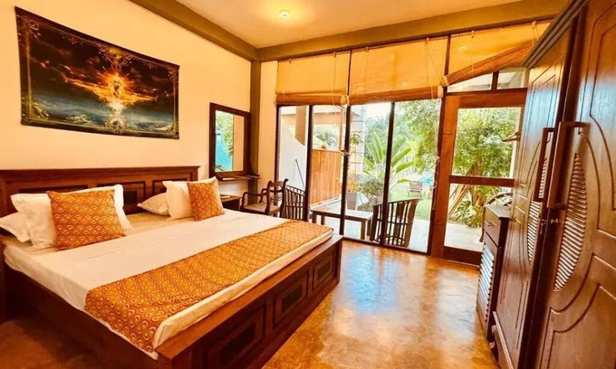Ahangama Apartment | Dharma Place - Double Room with Garden View 2