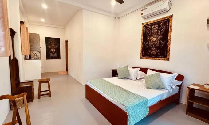 Ahangama Apartment | Dharma Place - Queen Room with Garden View