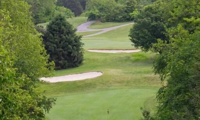 Pittman Center Villa | Diamond Resorts Bent Creek Golf Village - 1 Bed Accessible Roll-in Shower