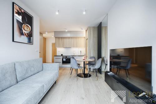 Lodz Apartment | Diasfera Prestige by LookAp