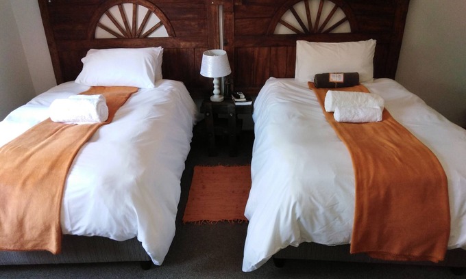 Gobabis House | Die Windpomp Guesthouse