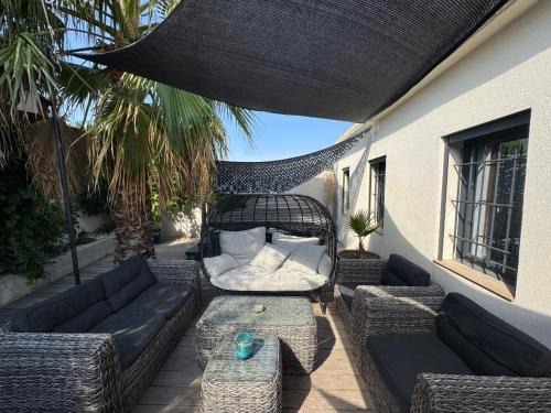 Marignane Apartment | DIGITONE By GATES