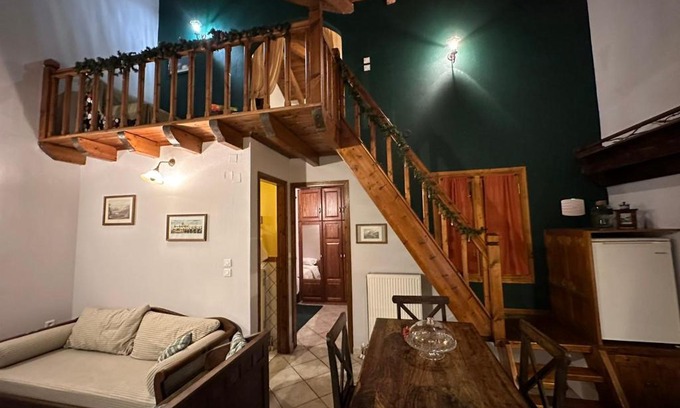 Distomo-Arachova-Antikyra Ski Chalet | Diminio 2 Whole House - Chalet