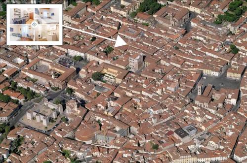 Prato Apartment | Dimora Ser Lapo by TuscanyWeGo