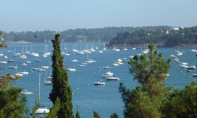 Dinard Apartment | DINARD SUPERB SEA VIEW TOWN CENTER WIFI PARKING 3 STARS