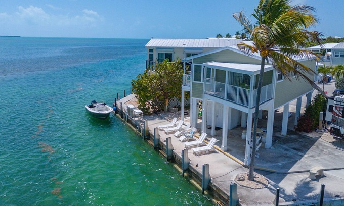 Cudjoe Key House | Direct Oceanfront Cudjoe Key Escape 56' Dock, Ocean Views, Kayaks, Bikes & Pool
