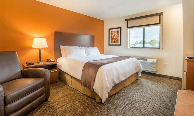 Aberdeen Hotel | Discover Aberdeen’s Best from a Room with Full Amenities