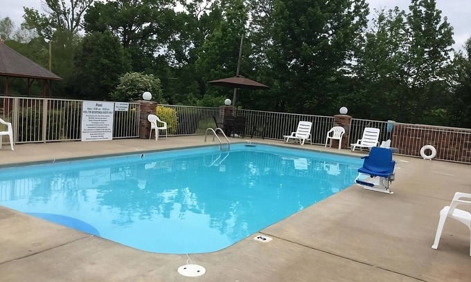 Cabot Resort | Discover More of Cabot! Pet-friendly Unit w/FREE Breakfast, FREE Parking!