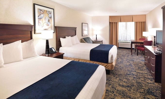Rio Grande Hotel | Discover Salt Lake City | Free Airport Shuttle, Near Zoo & Temple Square