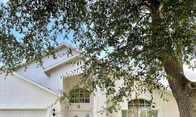 Westridge House | Disney's Sunshine Home - Gated Community - WiFi - Pool