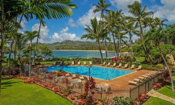 Wailua Condo | Dlx 2Br Oceanview Kauai Condo.Steps to the sand