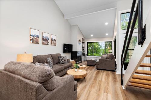Wintergreen House | Dobie 24 with Wintergreen Advantage