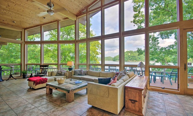 Stover House | Dock & Pool Table: House on Lake of the Ozarks