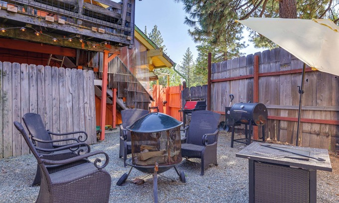 Cold Springs Cottage | Dodge Ridge Pinecrest Mountain Cabin: Near Hiking!