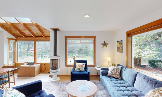 Rockaway Beach House | Dog-friendly home - close to the beach, with patio, BBQ, and WiFi