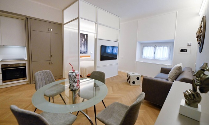 Rione XVI Ludovisi Apartment | Dolce Vita Suite in Via Boncompagni