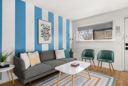 Hillsboro Village Apartment | Dolly Apt on Music Row sleeps 12