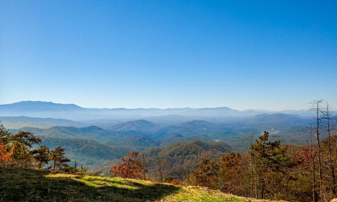 Sevierville Cabin | Dollywood Luxury Cabin | Private Pool, Hot Tub, Game Room & Theater