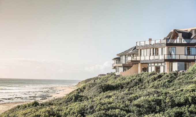 Wavecrest House | Dolphin Sunrise