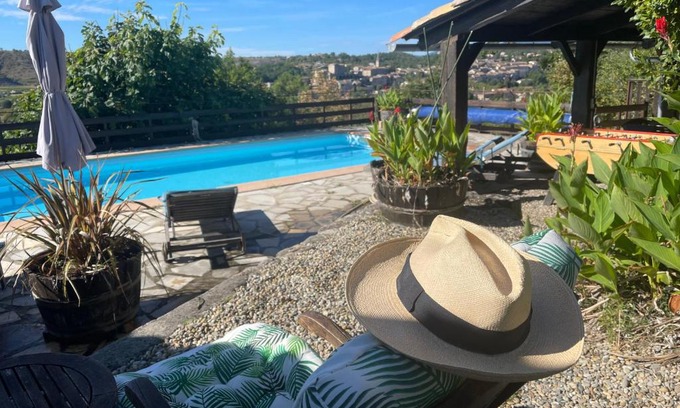 Rosieres House | Domaine de Chanteperdrix