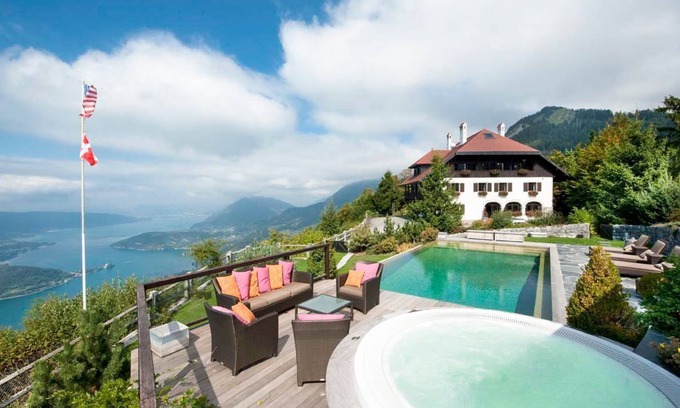 Faverges-Seythenex Villa | Domaine Des Glieres - Fourteen Bedroom Villa, Sleeps 15