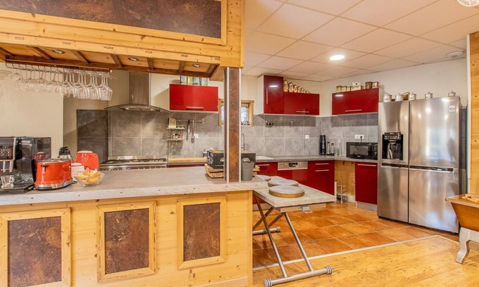 Chasselas House | Domaine la Fontaine du Mont