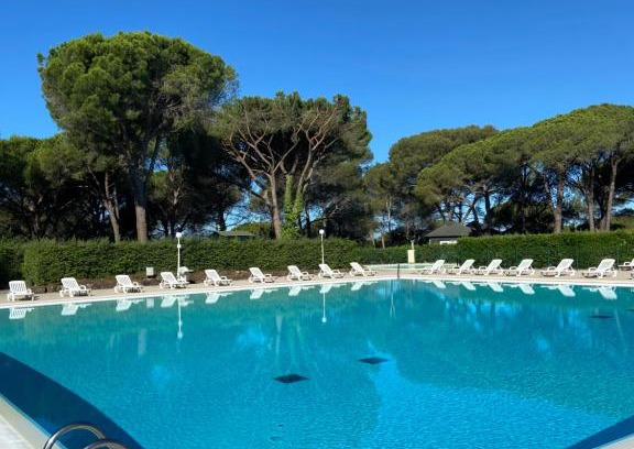 Valescure Apartment | Domaine Valescure vue Piscine ou Pinede - Wifi