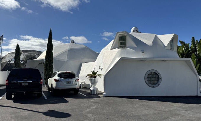 Bonita Springs House | Dome House in Bonita Springs- Naples area, close to shopping and beaches