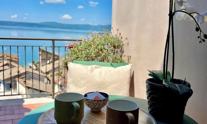 Lake Bracciano Bed & Breakfast | Domus Angularia