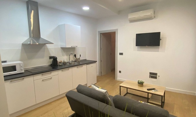 Ubeda Apartment | Don Juan Apartments: Craftsmanship I