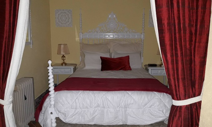 Manique do Intendente Cottage | Dona Maria Guest House- Your real spiritual retreat.