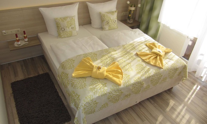 Cottbus House | Doppelzimmer 2 - Hotel Willmersdorfer Hof S