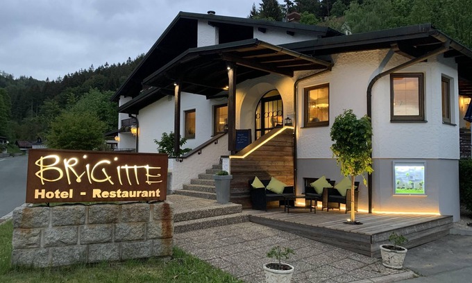 Warmensteinach House | Doppelzimmer, Dusche , WC, - Hotel Restaurant Brigitte