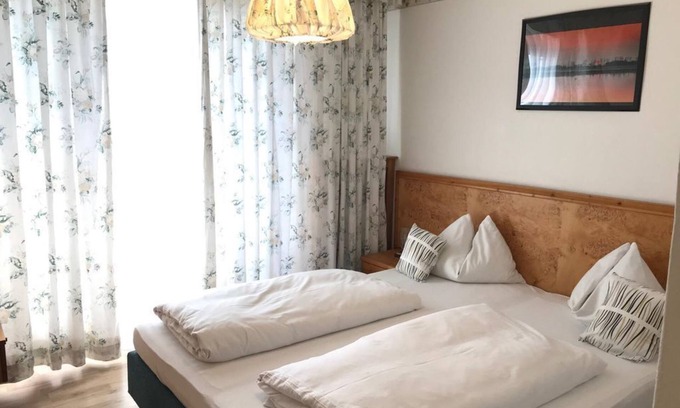 Illmitz Bed & Breakfast | Doppelzimmer, Dusche, WC, Economy - Weinidylle Opitz