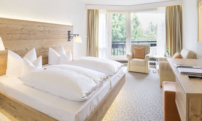 Schluchsee Apartment | Doppelzimmer Klassik Waldseite