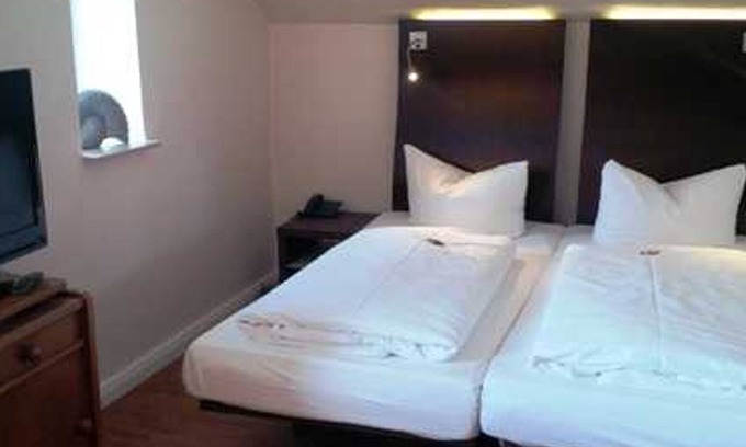 Wenningstedt-Braderup Hotel | Double room category A 18m² - Hotel Kiose